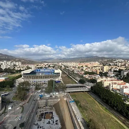 Skyline Vii Pool & Coworking By Ele *